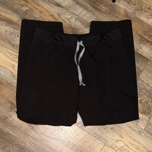 Black Figs Pants